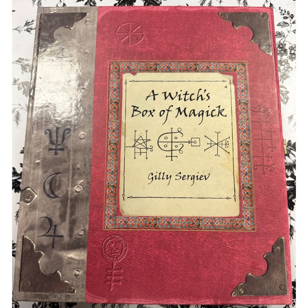 A Witch's Box of Magick Gilly Sergiev 2002 Spell Kit Book Wand Altar Cloth Wicca